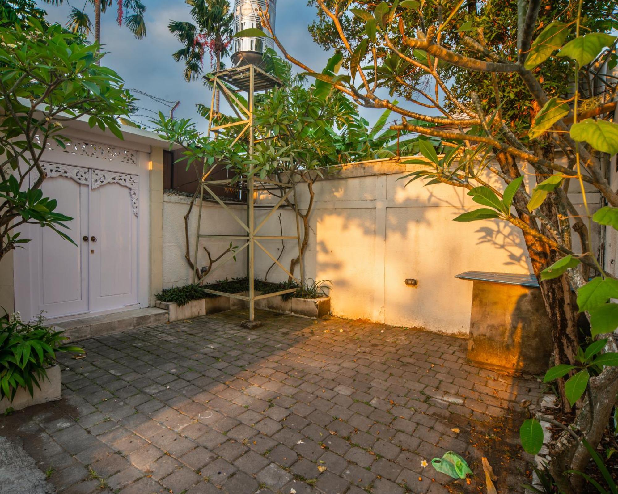 Shakti Villa Canggu Exterior photo